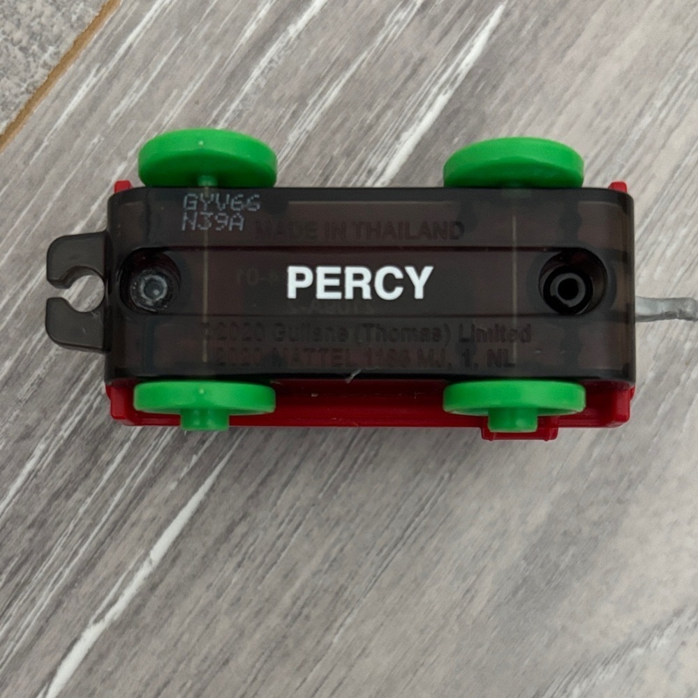Thomas & Friends Silver Percy with Flames - Picture 6 of 8